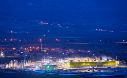 Birleşik enerji santrallerinin öncülerinden Zorlu Enerji ilk hibrit enerji santralini devreye aldı